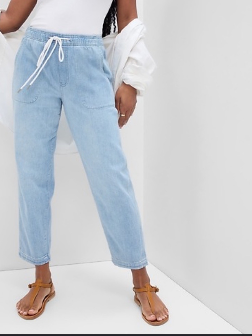 Gap Midrise Light Indigo Easy Jeans